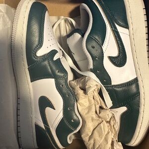 Brand New Nike Air Jordan 1 Low SE Oxidized Green Sneakers